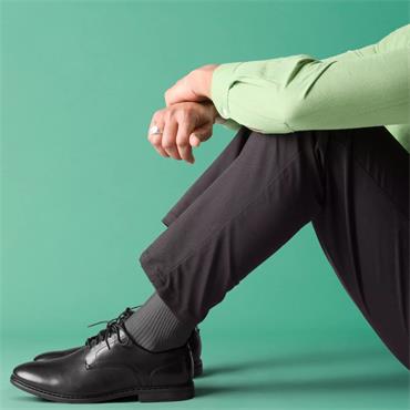 CLARKS  MENS  SHOE - BLACK LEATHER